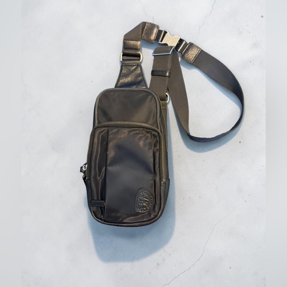 Burberry Black Label Nylon Sling Crossbody Bag Japan Exclusive